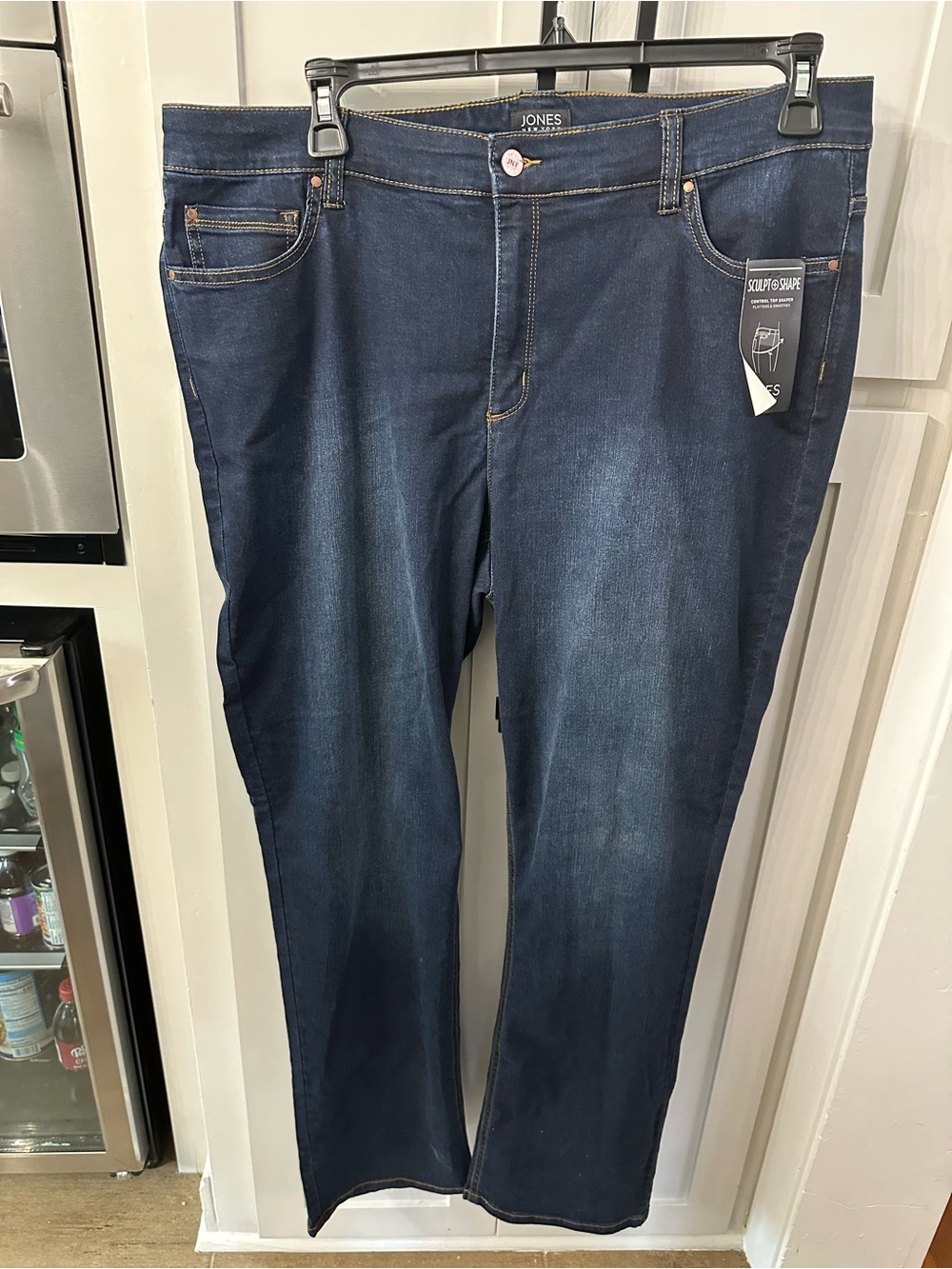 Jones New York Men’s Indigo Straight Jeans